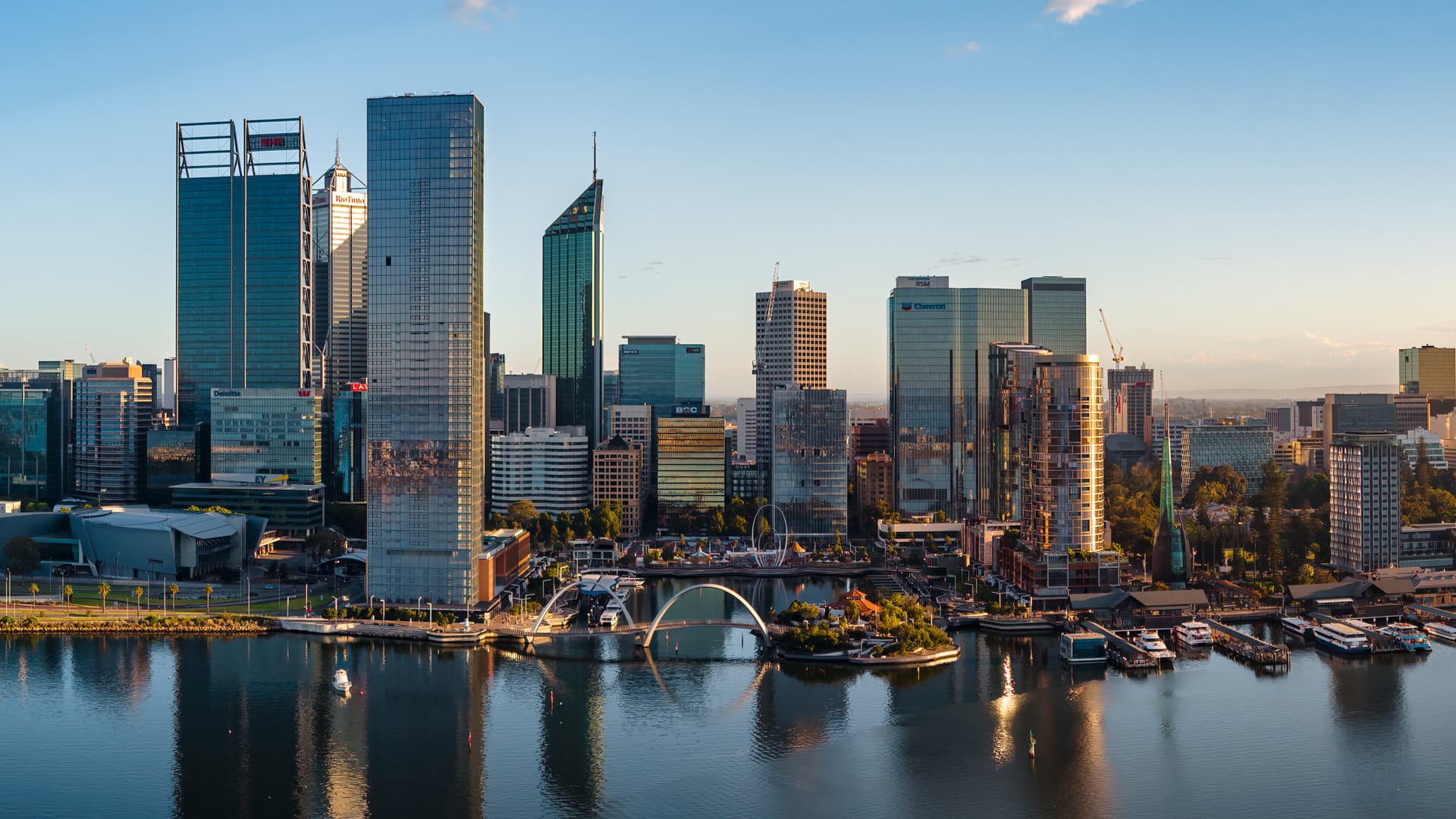 How Stillness Can Help You Tell Better Stories with Drones